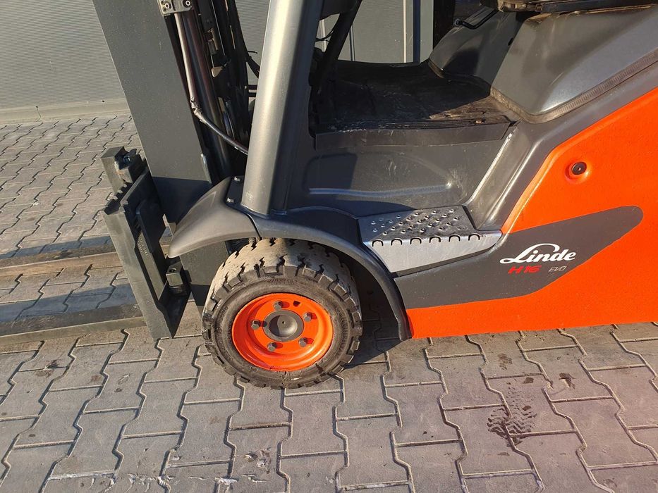 Wózek widłowy LINDE H16T 2017 Triplex wolny skok ,14tys h H14 H18 H20