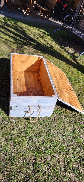 Skrzynia wojkowa, stara