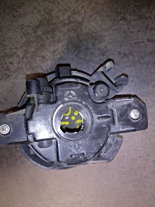 Farol novoeiro renault clio 2003