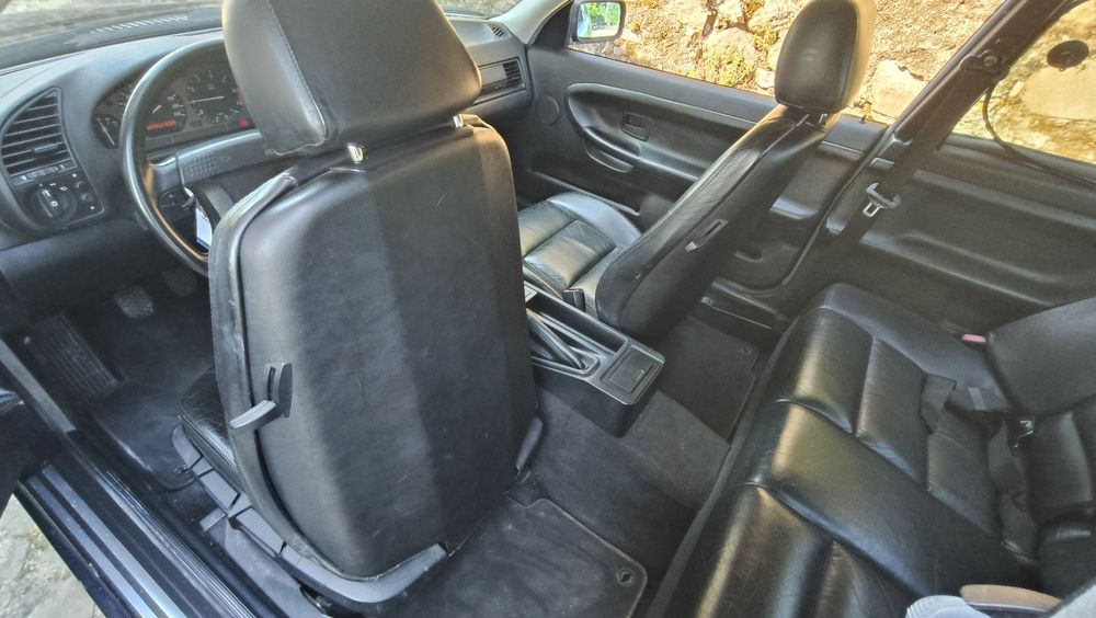 BMW E36 1.6i coupé