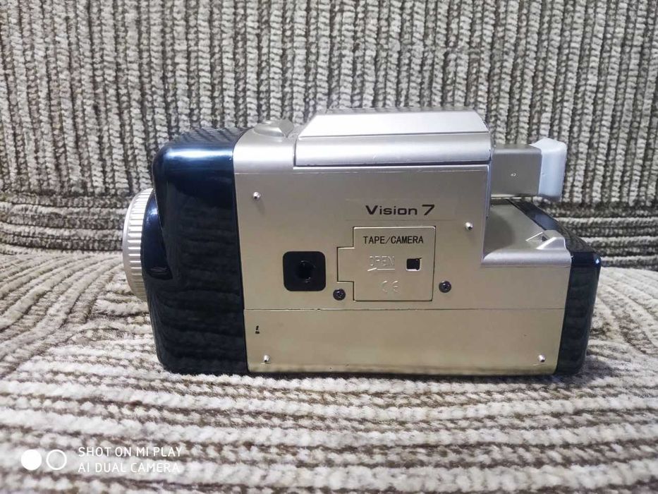 Вінтажна Відеокамера SONY Vision 7