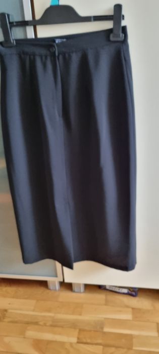 Spódnica czarna midi M