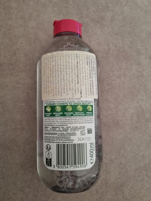 Água micelar tudo em um, Garnier