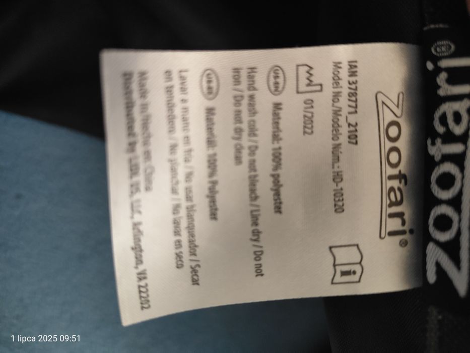 Mata do samochodu dla psa