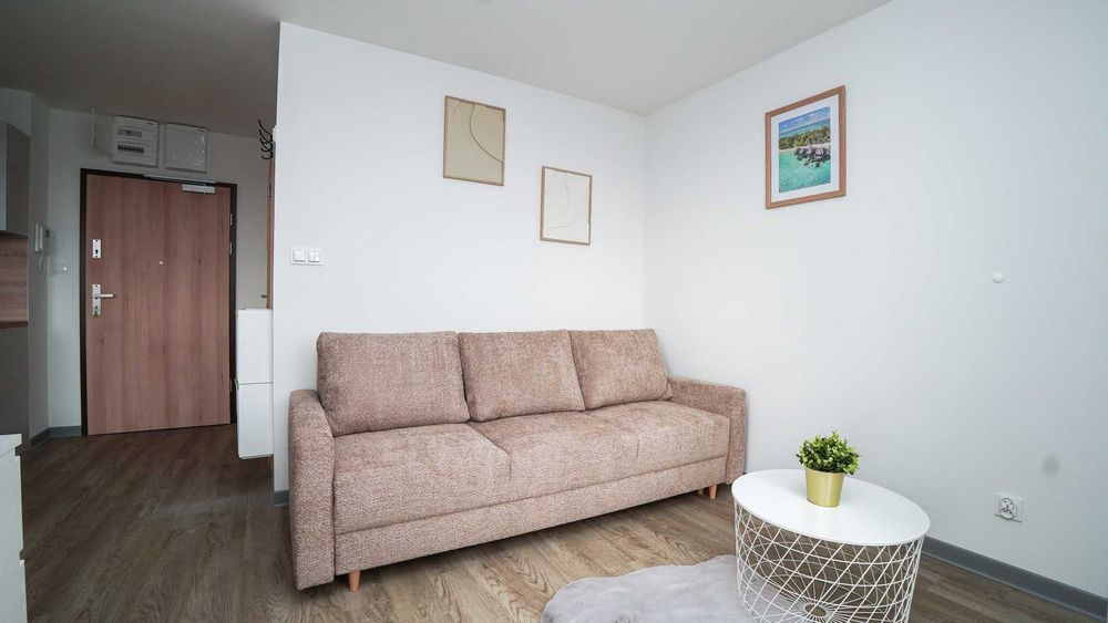 Cдам Apartament – Idealny dla Firm! ul.Jeździecka 8 /Partynice/ Balkon