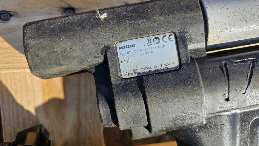 Zaciskarka do rur roller 28 szczęki ładowarka zacisk  dwie baterie