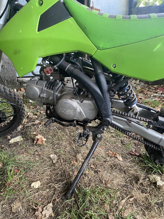Apollo RFZ 125cc pitbike
