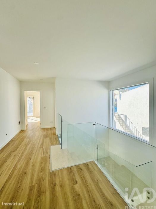 Casa / Villa em Amora de 160,00 m2