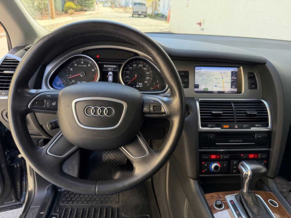 Audi Q7 quattro Premium Plus      2015