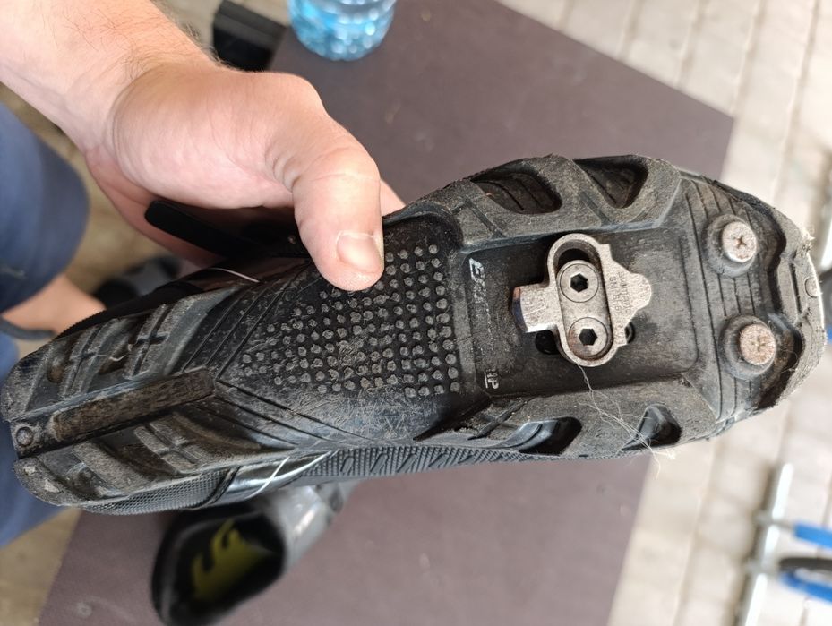 Buty SPD Garneau r. 39 z blokami