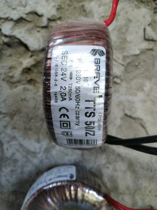 Тороідальні і трансформатори для зарядних пристроїв АКБ чи іншого.