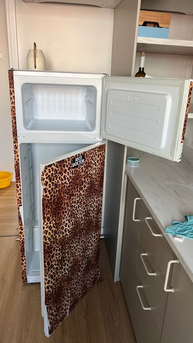 Frigorífico à venda – 50 €