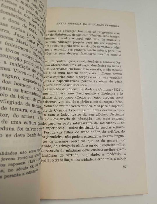 Introdução à Pedagogia, de Jean Giraud