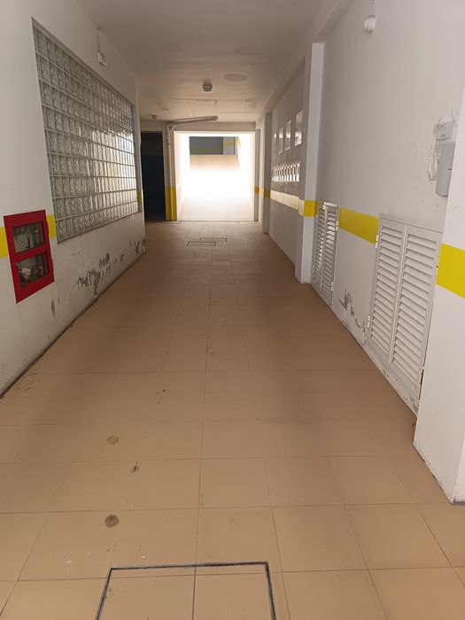 Garagem na rua 10 de Agosto Figueira da Foz