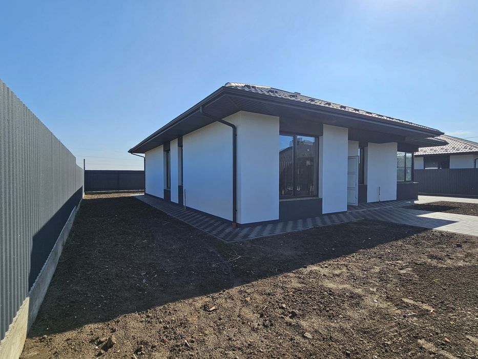 Продам будинок в с. Тарасове від власника.