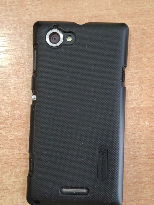 смартфон sony xperia с2105