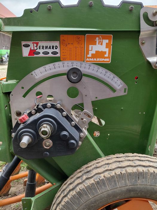 Siewnik zbożowy Amazone D9 -30 Special