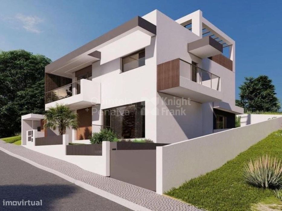 Terreno com projeto aprovado, São João das Lampas e Terrugem