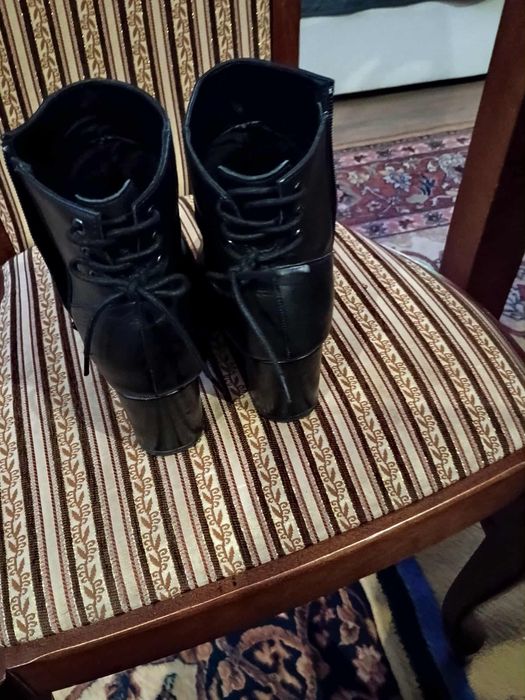 Mam do sprzedania buty botki