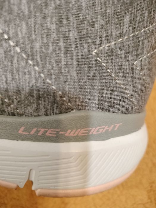 Sneakersy damskie Skechers