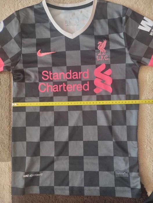 Sprzedam koszulkę Liverpool FC M. Salah nr 11 Nike