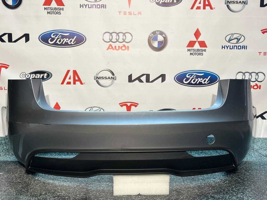 Бампер задній Tesla Model 3 Highland 2023-2024 1582570-05-A