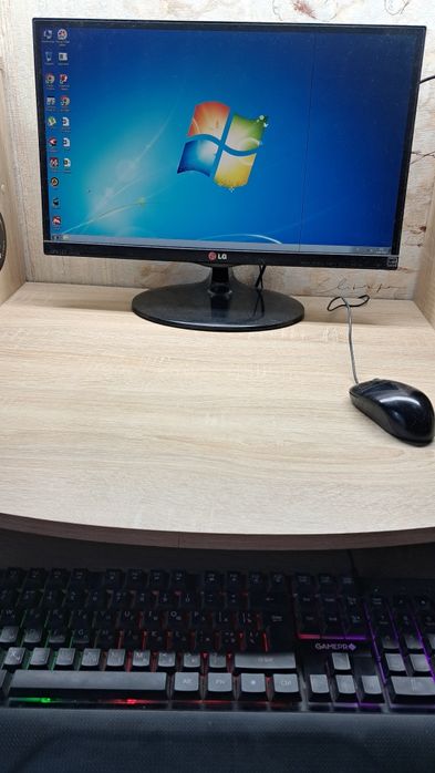 Комп’ютер AMD A10-6790K, 4GB RAM, Radeon R7 200 , 1T HDD, Wifi-адаптер