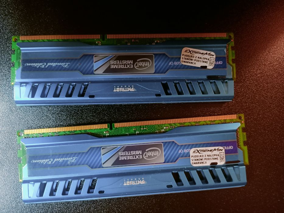 Sprzedam części komputerowe procesor płyta głowna i kości pamięci ram