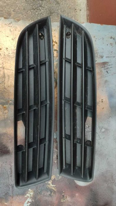 Заглушки туманак Фольксваген пасат б/у (ліва та права)