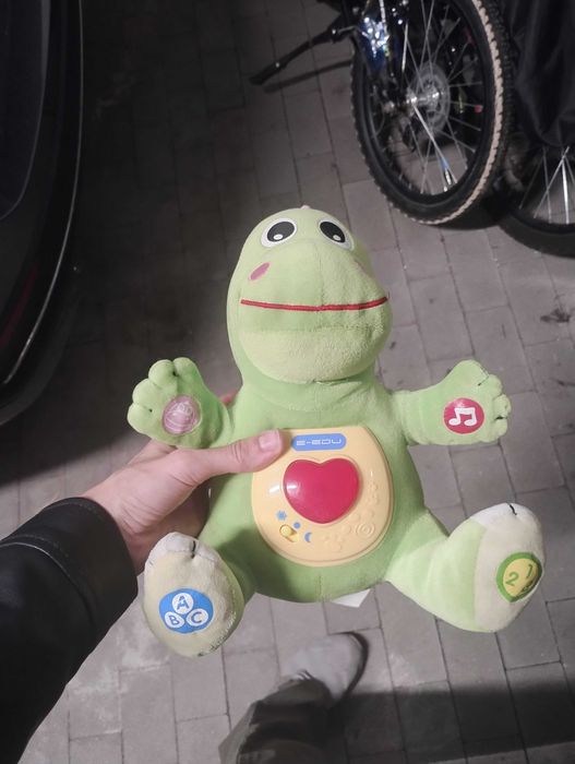 Dinozaur interaktywny zielony stan bardzo dobry