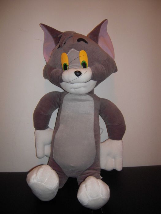 Bonecos e Peluches de várias Formas e Cores (2)