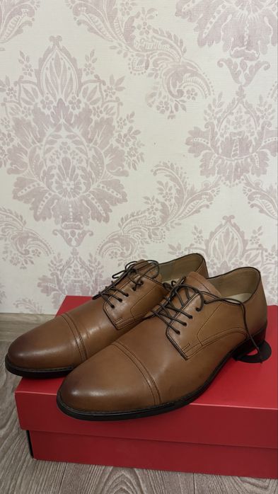 Lasocki туфлі майже нові