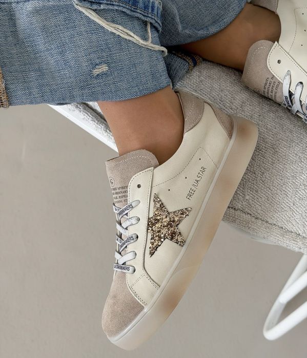 Женские кожаные кроссовки Golden Goose