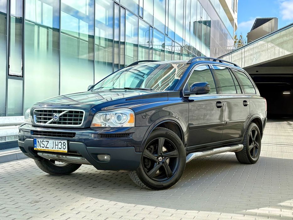 Volvo XC 90 Wersja 7 os. / Czarny sufit / Nawigacja / Tempomat / Automat / Xenon