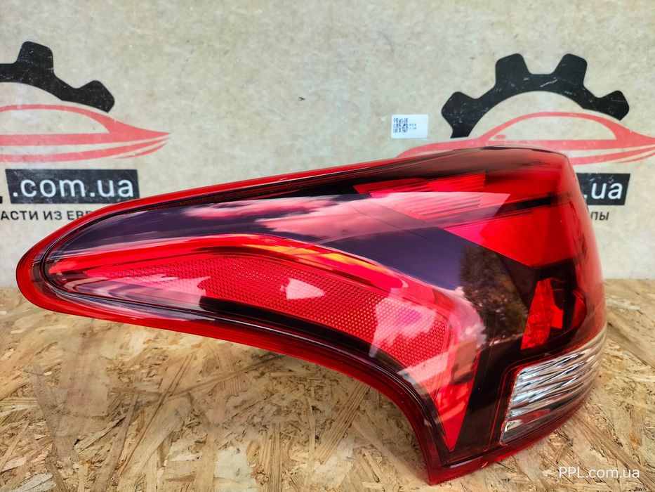 Mitsubishi Outlander III 2015- фонарь задний левый в крыло