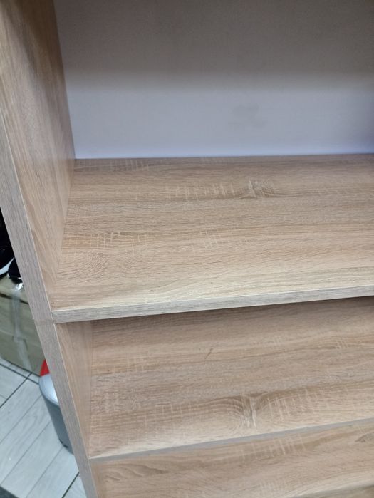 Полка ,стелаж ,етажерка