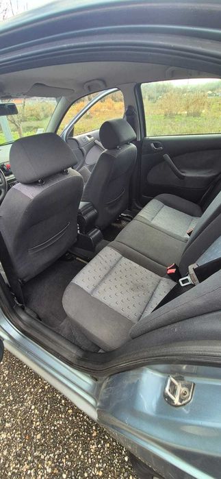 Skoda Octavia 1.6 Gasolina 106cv –  1.450€