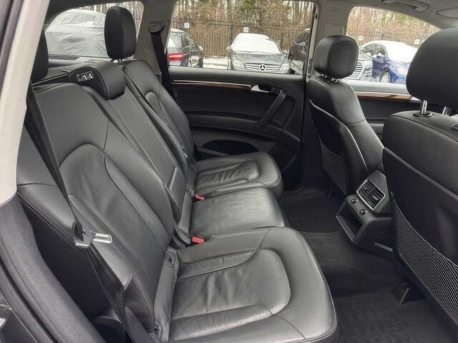 Audi Q7 quattro Premium Plus      2014