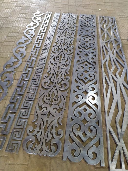Лазерна різка металу Декоративні металеві вставки Ворота жалюзі Паркан