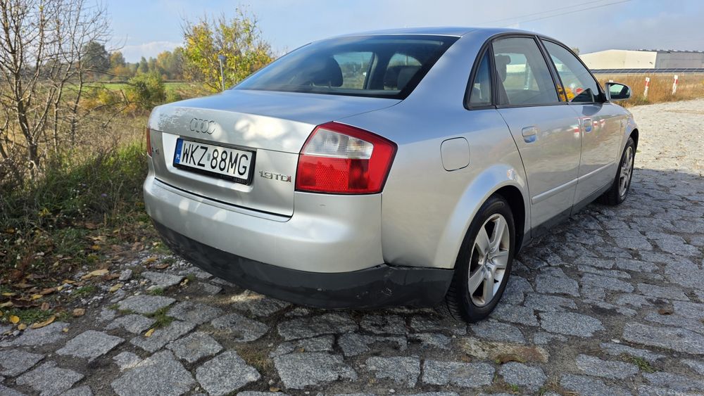 Audi A4 B6 1.9 TDI 130km 2001r