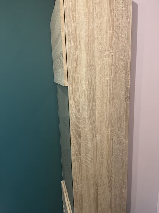 Szafka/witryna z półkami