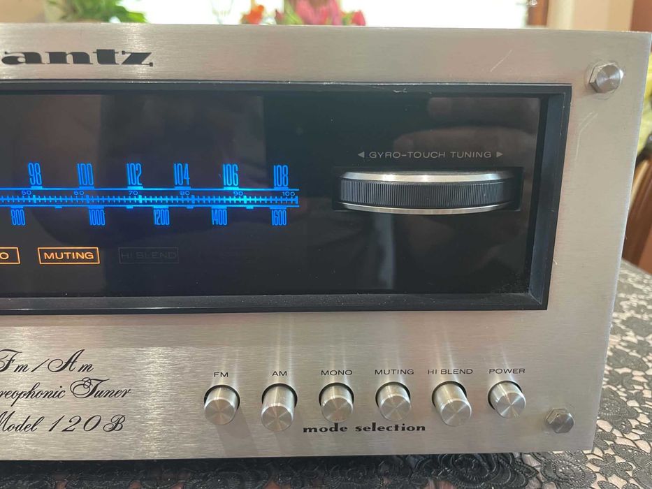 Tuner Marantz 120B O-scope