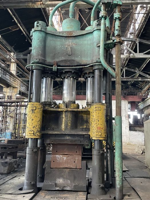 Продам пресс гидравлический ковочный  П-154   Усилием 1250 тон
