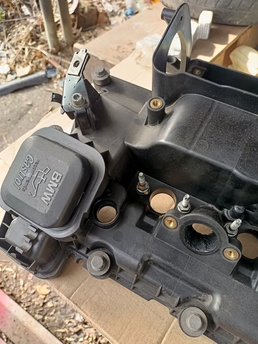 Клапана кришка BMW m47n 2.0 diesel 150коней ціла