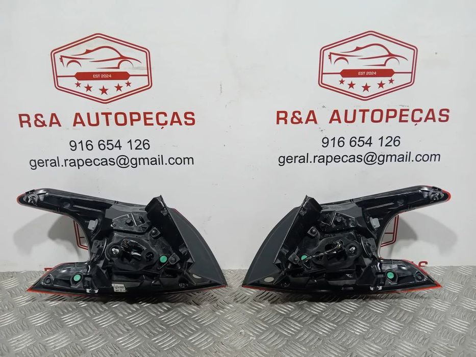 Farolins Peugeot 308 II 5 Portas Chassi Original