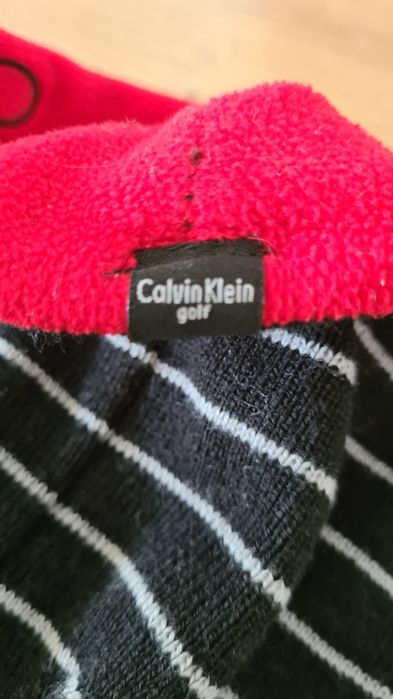 Czapka Calvin Klein. Wind Proof. Dwustronna. Czarna Czerwona