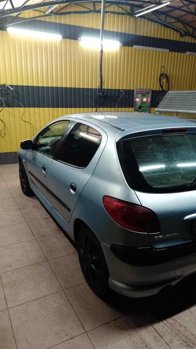Peugeot 206 Хетчбек