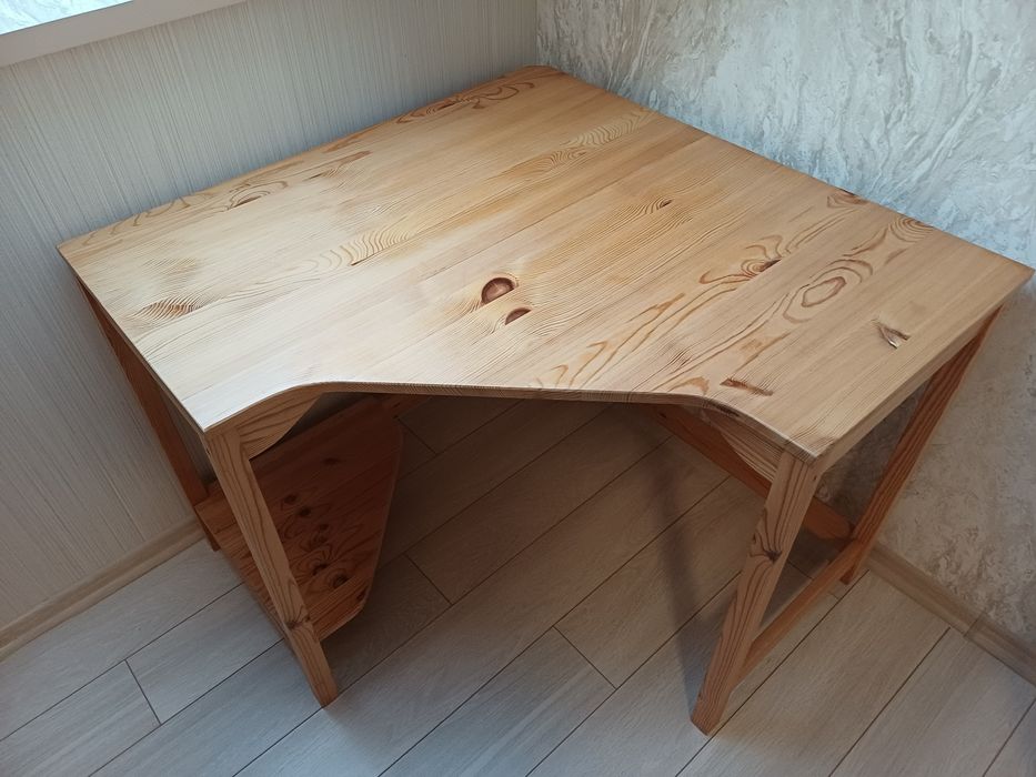 Biurko drewniane sosnowe narożne