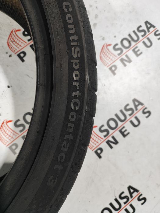 2 pneus semi novos 235-40R19 Continental - Oferta dos Portes