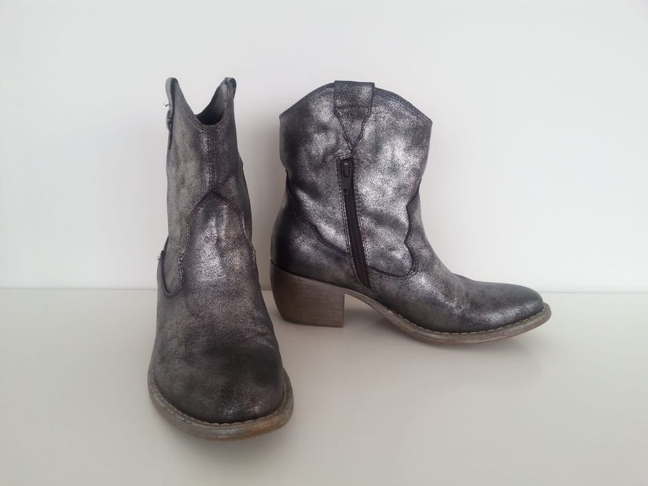 Buty botki kowbojki srebrne w rozmiarze 36